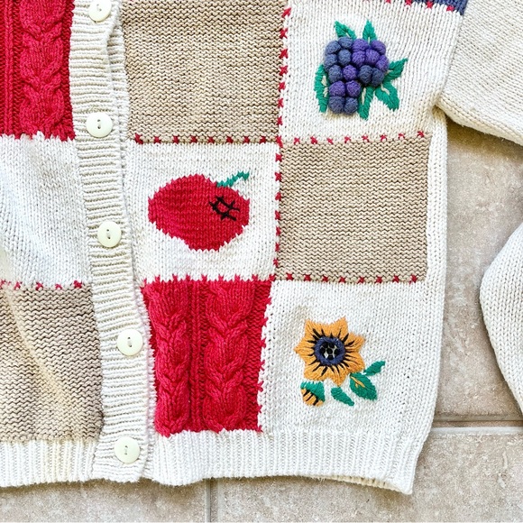 Vintage Knitted Patchwork Cardigan Women’s Red White Blue Fruits Sunflower Large - Picture 5 of 12
